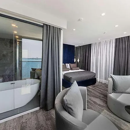 The Pera Bosphorus Hotel 4*