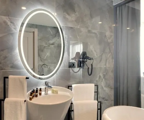 Pera Bosphorus Hotel