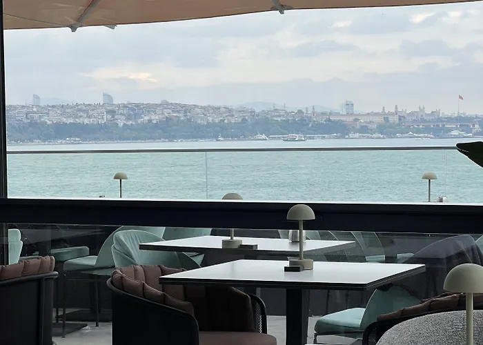 Pera Bosphorus 4*