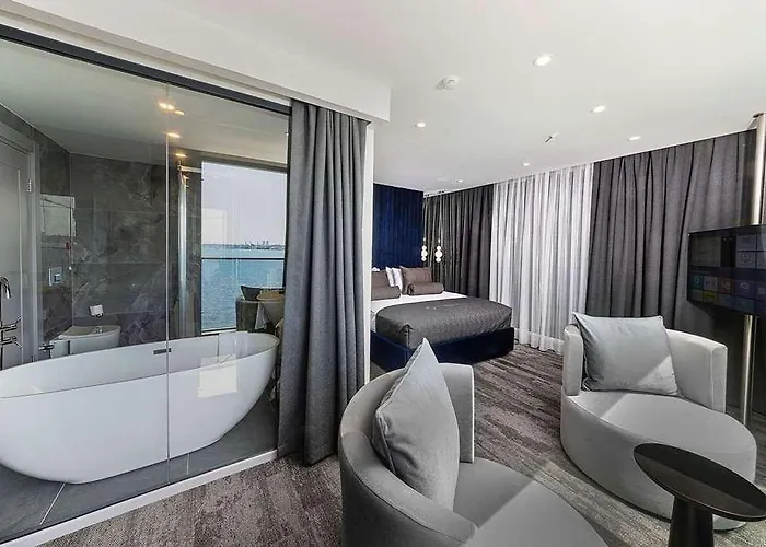 Pera Bosphorus Hotell 4*