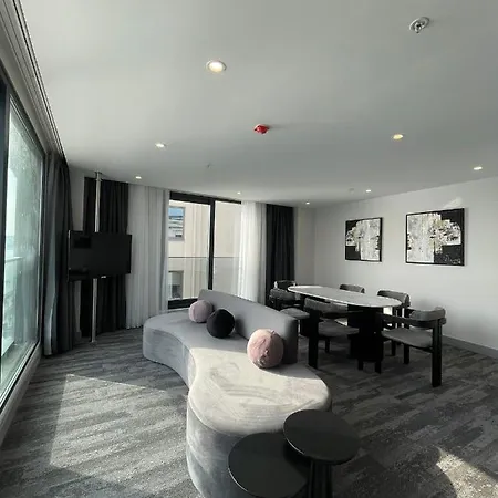 ホテル Pera Bosphorus 4*